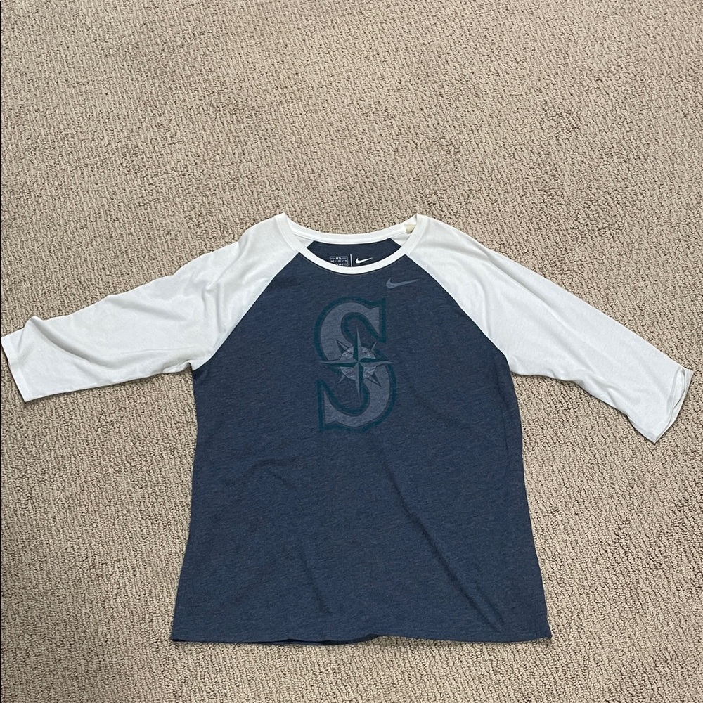 Nike women’s Mariners baseball Navy and White Long Sleeve Tee
